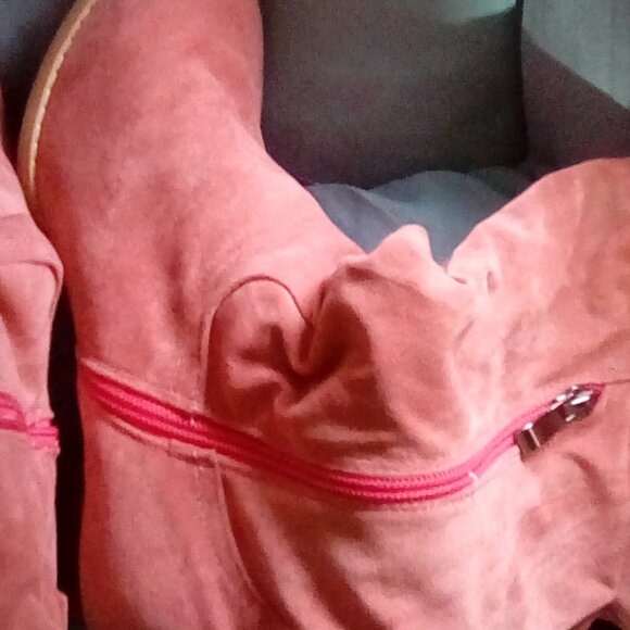 Women's pink faux suede cowgirl boots sz 39 New no tags!! - Picture 3 of 8